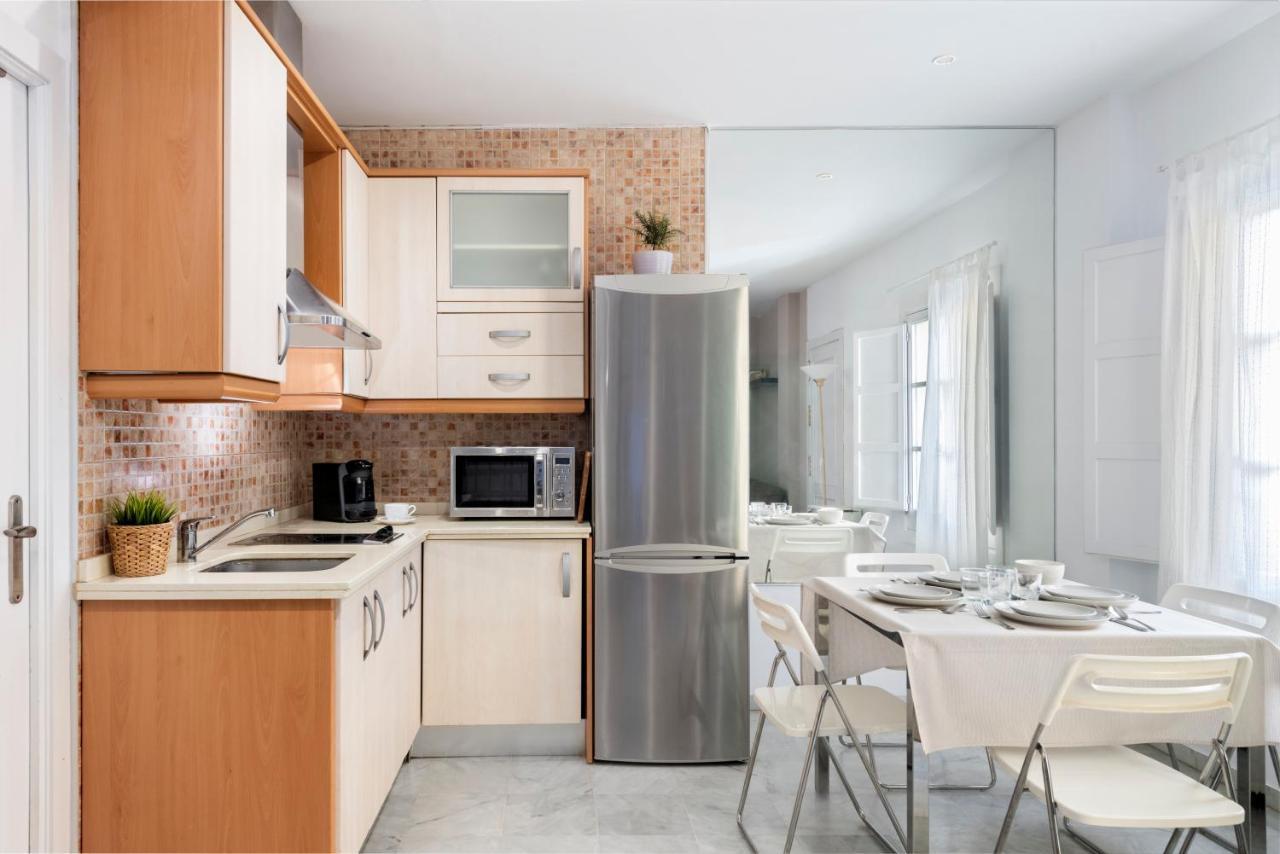 Apartamento Con Terraza En Sevilla Centro By Rent Me ภายนอก รูปภาพ